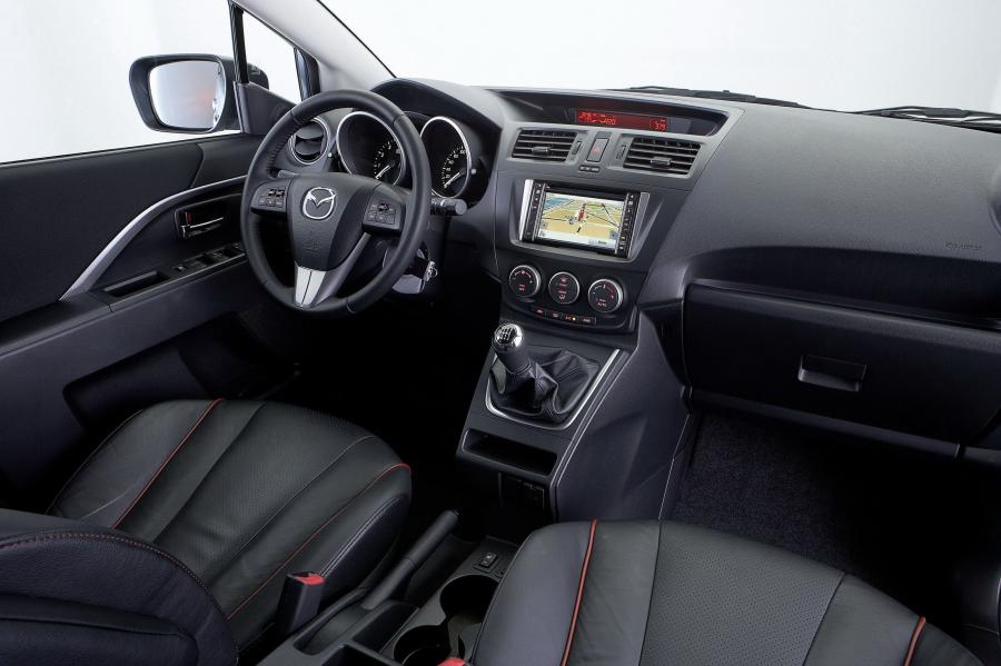 Mazda5 2011 года  (фото 26 из 184)